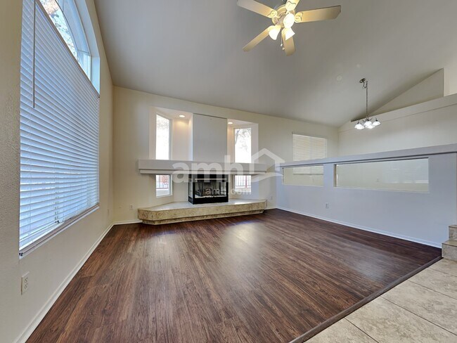 1951 Silver Whisper Ave, Las Vegas, NV 89183 - photo 7