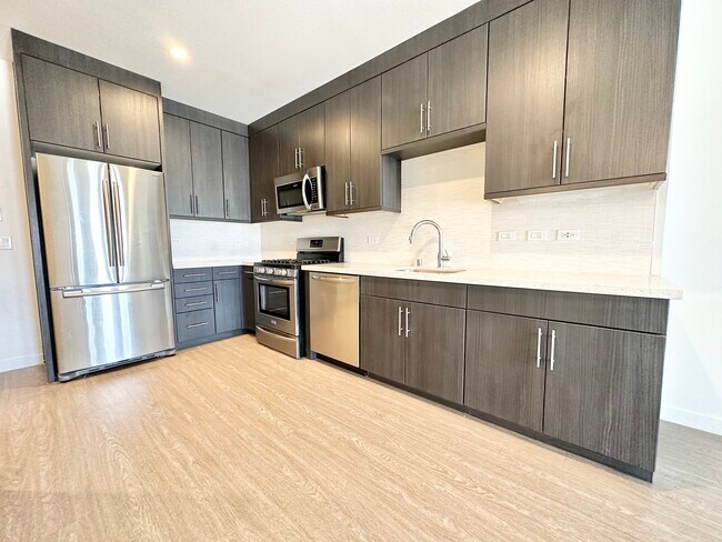 11405 Chandler Blvd unit 306, North Hollywood, CA 91601 - photo 3