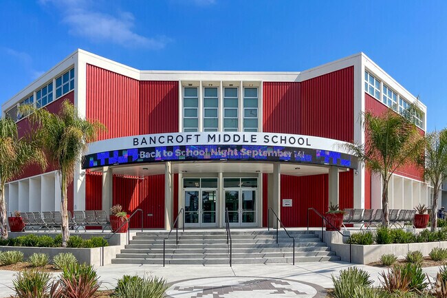 Bancroft Middle School is a highly rated school in San Leandro.