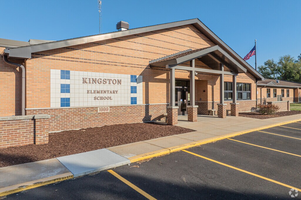 Kingston Elementary School has 332 students and earns an overall B grade according to Niche.