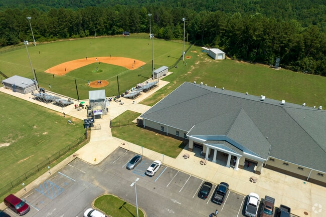 Hueytown High offers multiple athletic and academic opportunities.