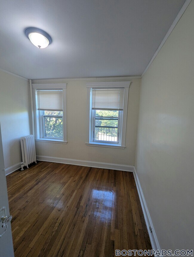 360 Riverway unit 17, Boston, MA 02115 - photo 5