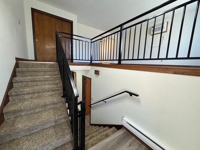 3017 Pine Lodge Rd, Eau Claire, WI 54701 - photo 2