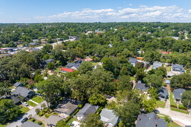 Although close to downtown, the Midtown Augusta area is a fully residential area.