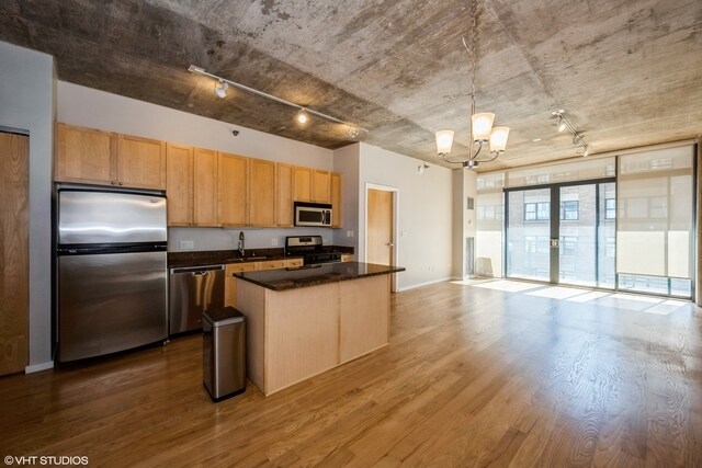 321 S Sangamon St unit 408, Chicago, IL 60607 - photo 6