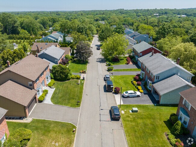 Southern Old Brookville offers a more open feel than many gated communities nearby.