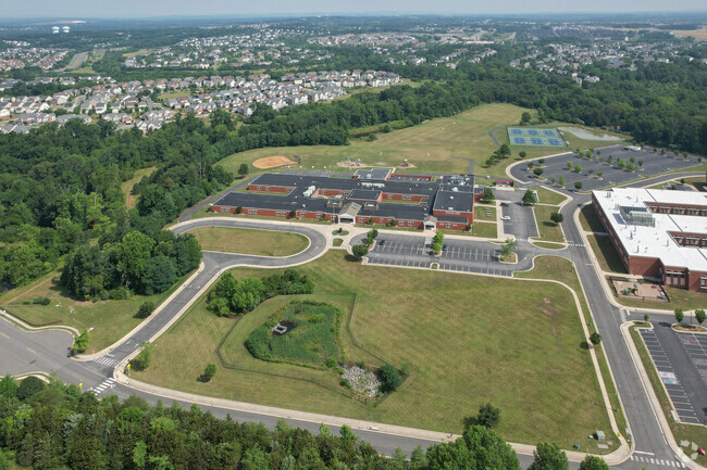 Rosa Lee Carter Elementary School is a welcoming school that faithfully serves in Ashburn.