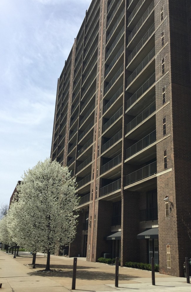 5701 Centre Ave, Pittsburgh, PA 15206