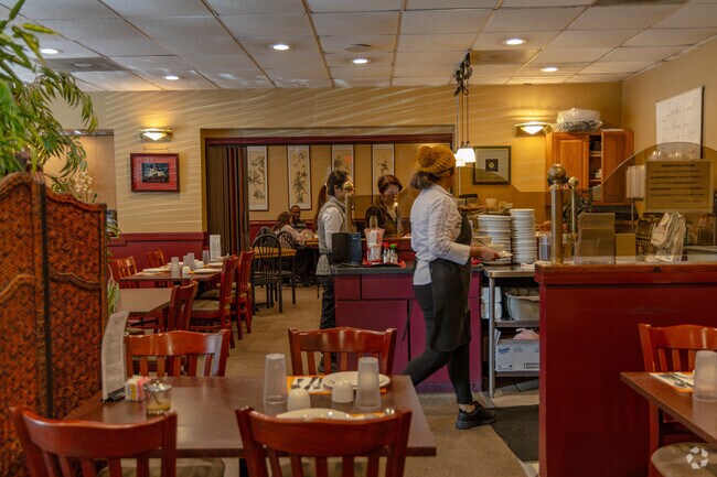 David Chu's is Kosher friendly and features an extensive menu for Lochearn residents.