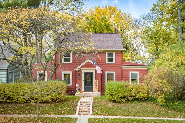 Brookview Civic has historic architecture and beautiful landscaping.