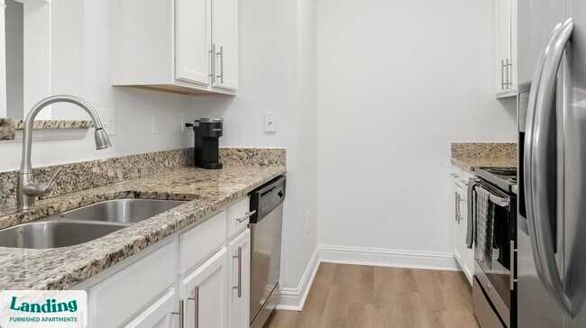 925 Canterbury Rd NE unit 12-1223, Atlanta, GA 30324 - photo 6