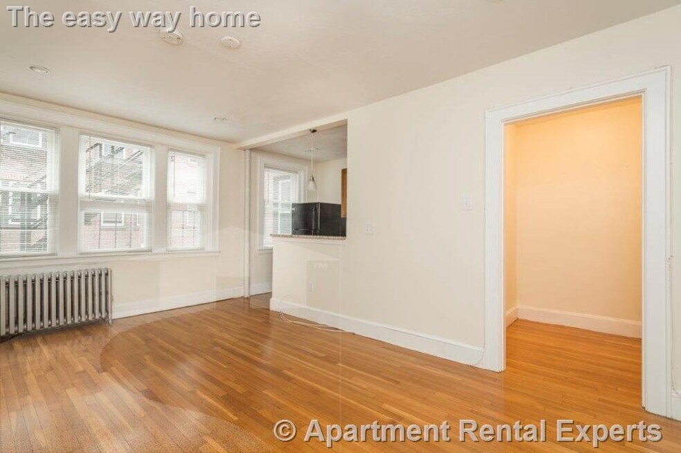 138 Highland Ave unit 6, Somerville, MA 02143 - photo 1