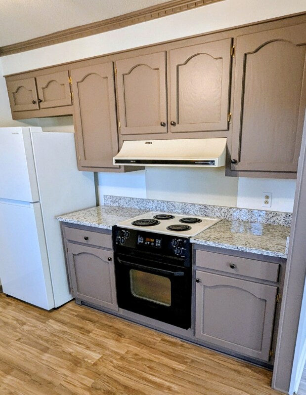 201 Acorn Dr, Greer, SC 29651 - photo 4