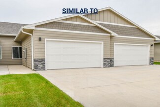 5411 S Huntwood Ave, Sioux Falls, SD 57108