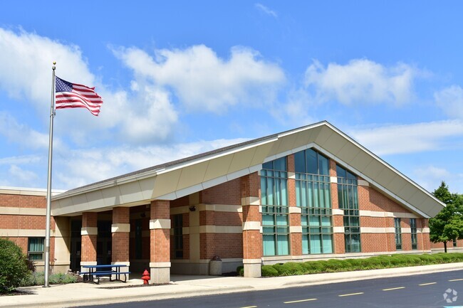 Wilson Creek Elementary School serves students in the Will County community.