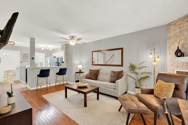 6346 Chimney Wood Ct unit ID1352700P, Alexandria, VA 22306 - photo 5