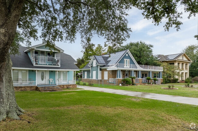 A row of bungalows, cottage and colonial homes in Port Arthur.
