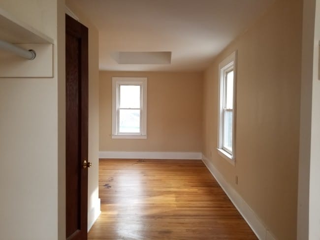 Master bedroom, private from other bedrooms