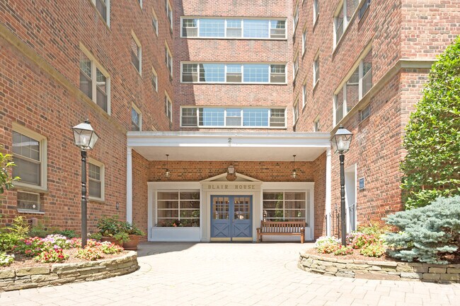 Blair House, Morristown, NJ 07960 - photo 4