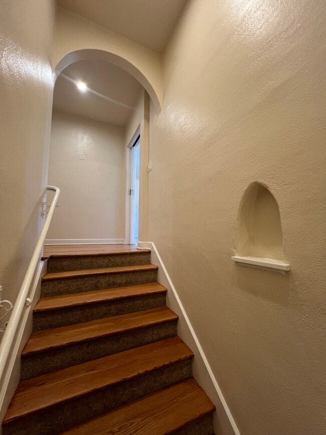 2528 Front St, San Diego, CA 92103 - photo 7