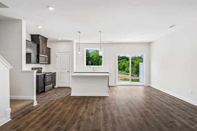 2206 Melk Ln, Columbia, TN 38401 - photo 7