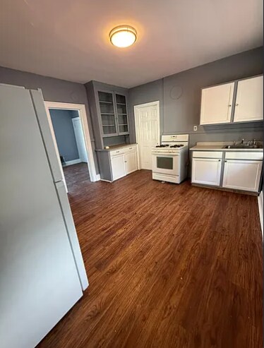 1231 Congress St unit 2R, Schenectady, NY 12303 - photo 3