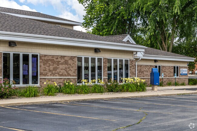 Encompass is a Pre-Kindergarten that has campuses throughout Green Bay.