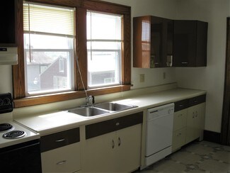 305 6th St, Morgantown, WV 26505
