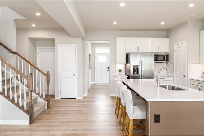 187 Asbury Cir, Calhoun, GA 30701 - photo 5