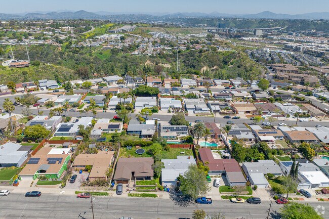 Birdland is close to downtown and has easy access to major freeways.