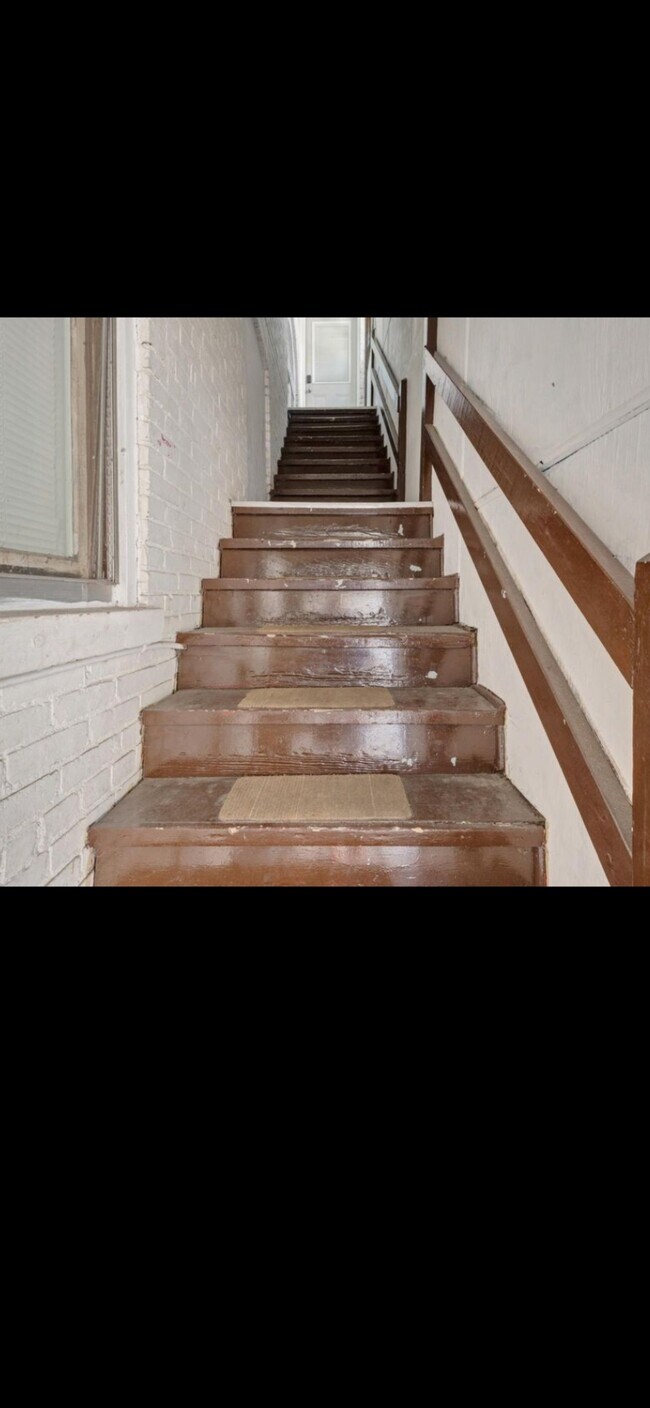 125 N 4th St unit 2, Columbia, PA 17512 - photo 3