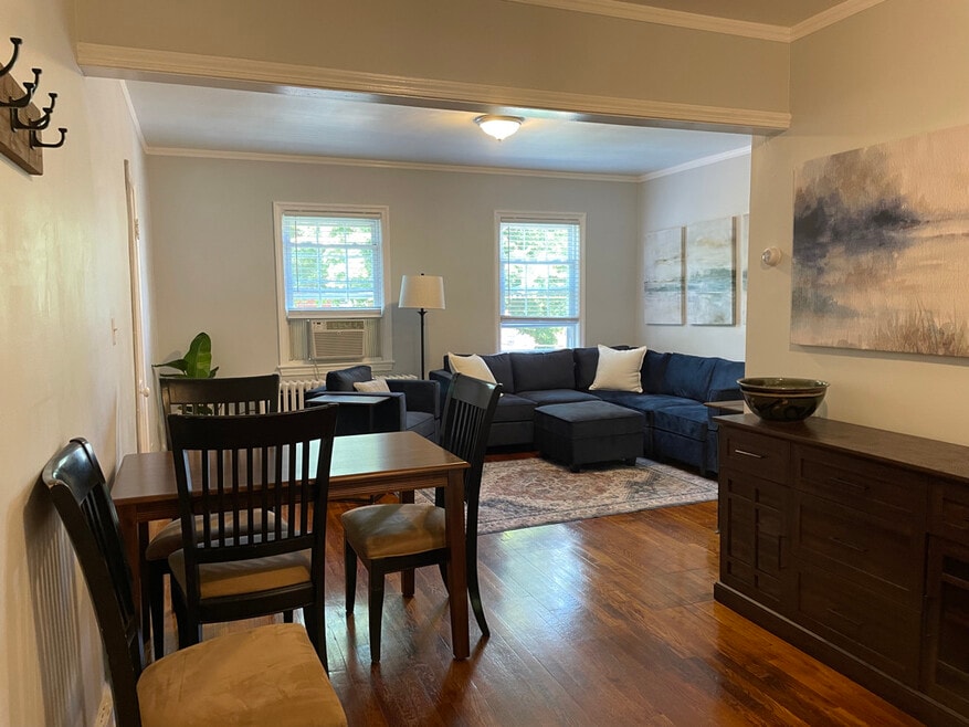 2613 39th St NW unit 3, Washington, DC 20007 - photo 1