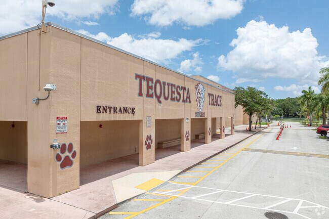 Tequesta Trace Middle School is just a few minutes away from Bonaventure.