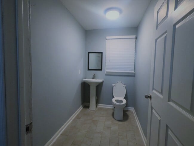 2409 Boiling Springs Rd, Boiling Springs, SC 29316 - photo 3