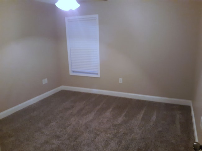 5311 Stricter Ln, Corryton, TN 37721 - photo 3