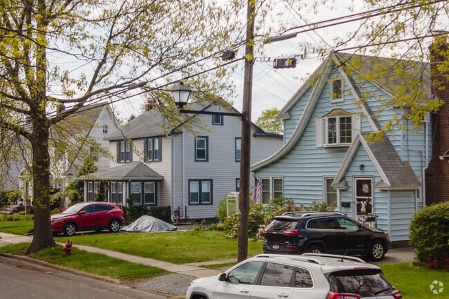 Mineola is very suburban and has many different home styles.