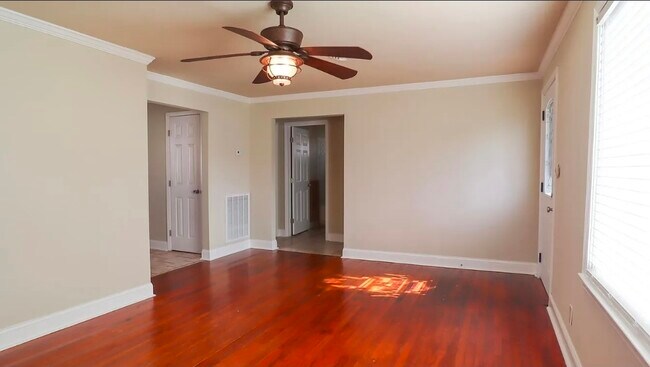 1352 King Mill Pike, Bristol, VA 24201 - photo 5