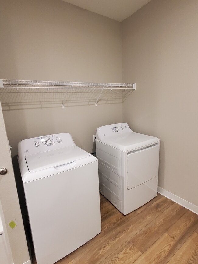 Gustin Flats, Osceola, IA 50213 - photo 7