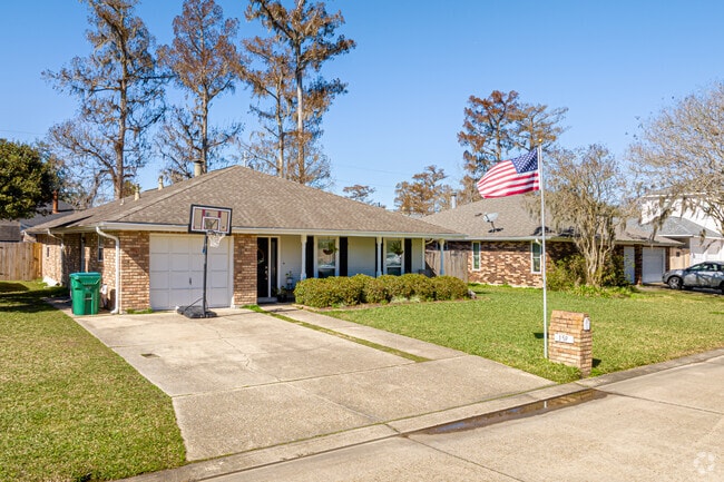 Ranch style  homes in Destrehan, LA