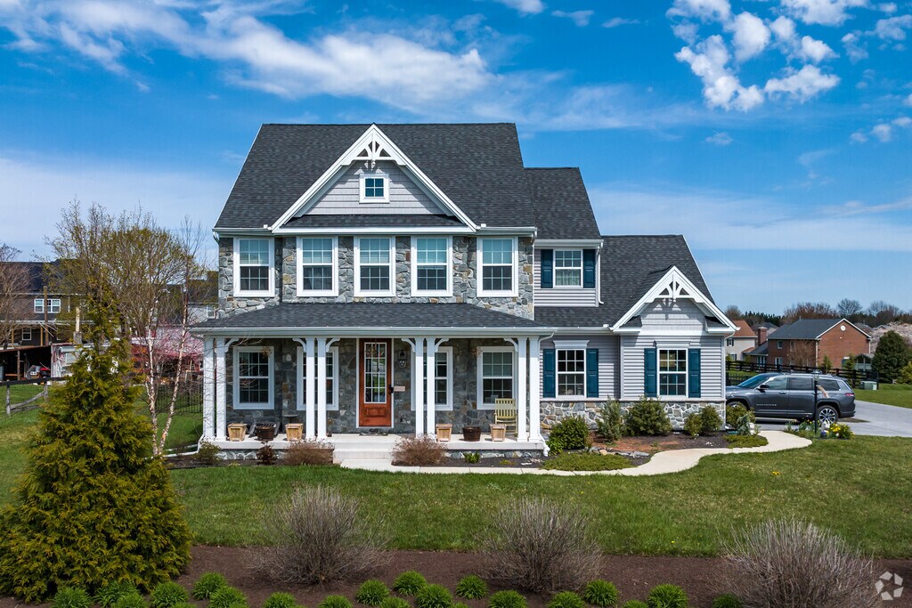 About Clover Hill Schools, Demographics, Things to Do