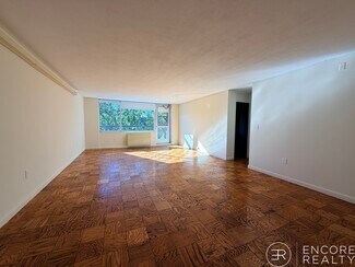 80 Monmouth St, Brookline, MA 02446