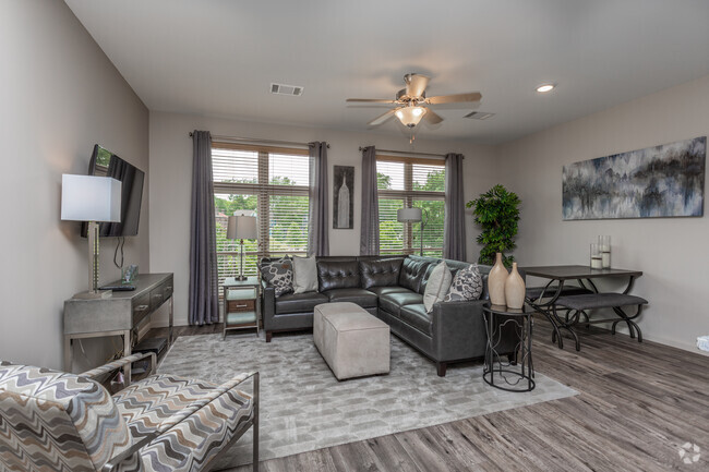 1BR, 1BA