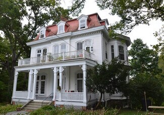 1812 South Rd, Baltimore, MD 21209