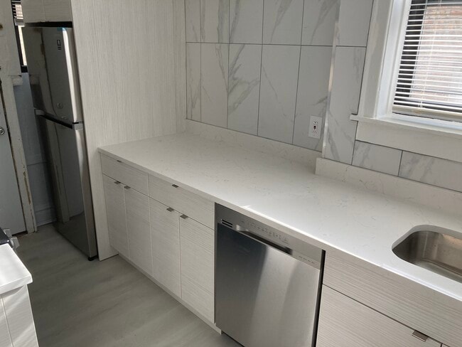 7327 N Honore St unit 3B, Chicago, IL 60626 - photo 6