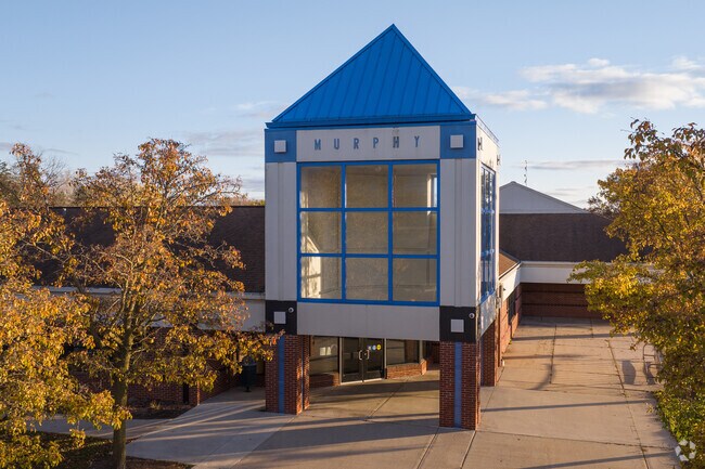 Murphy Elementary School has overall rating of A- on Niche.com.