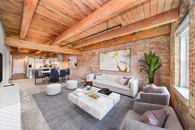 5th Avenue Station, Naperville, IL 60563 - photo 2