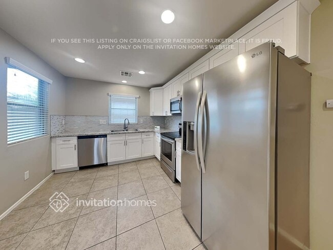 1716 S Martingale Rd, Gilbert, AZ 85295 - photo 7