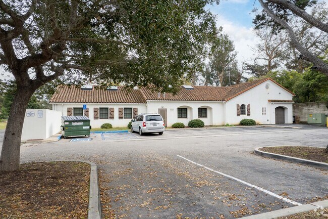 Cold Spring Elementary School has a large parking lot.