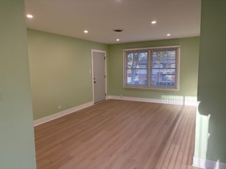 235 Washington Square Unit C, Elk Grove Village, IL 60007