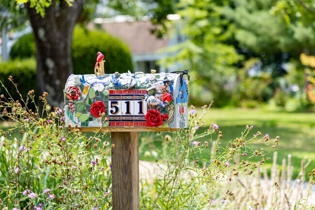 Homes in Airport Acres typically sell after 28 days on the market.